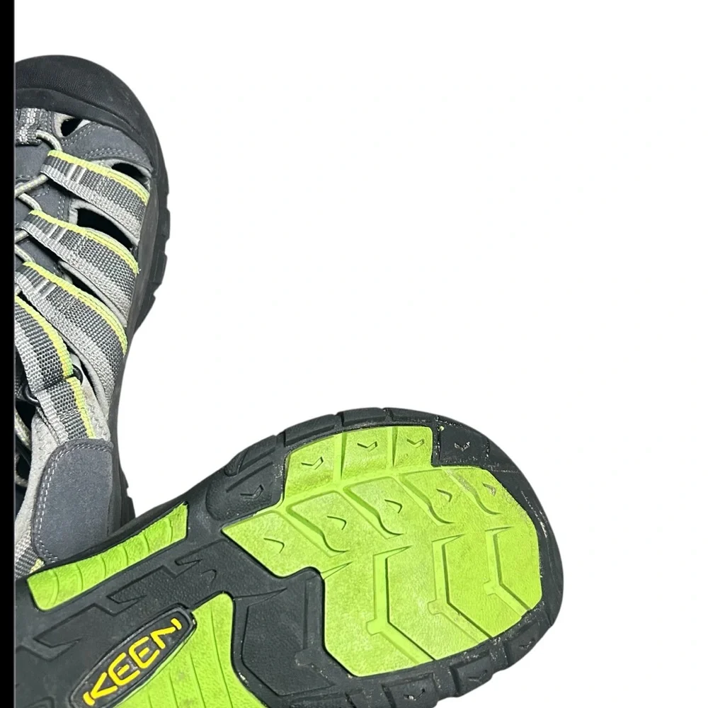 Keen Newport  Green Gray Waterproof 1014266 Outdoor Shoe Sandal Men Size 7